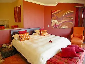 Castellon Boutique Hotel Table View Guest house